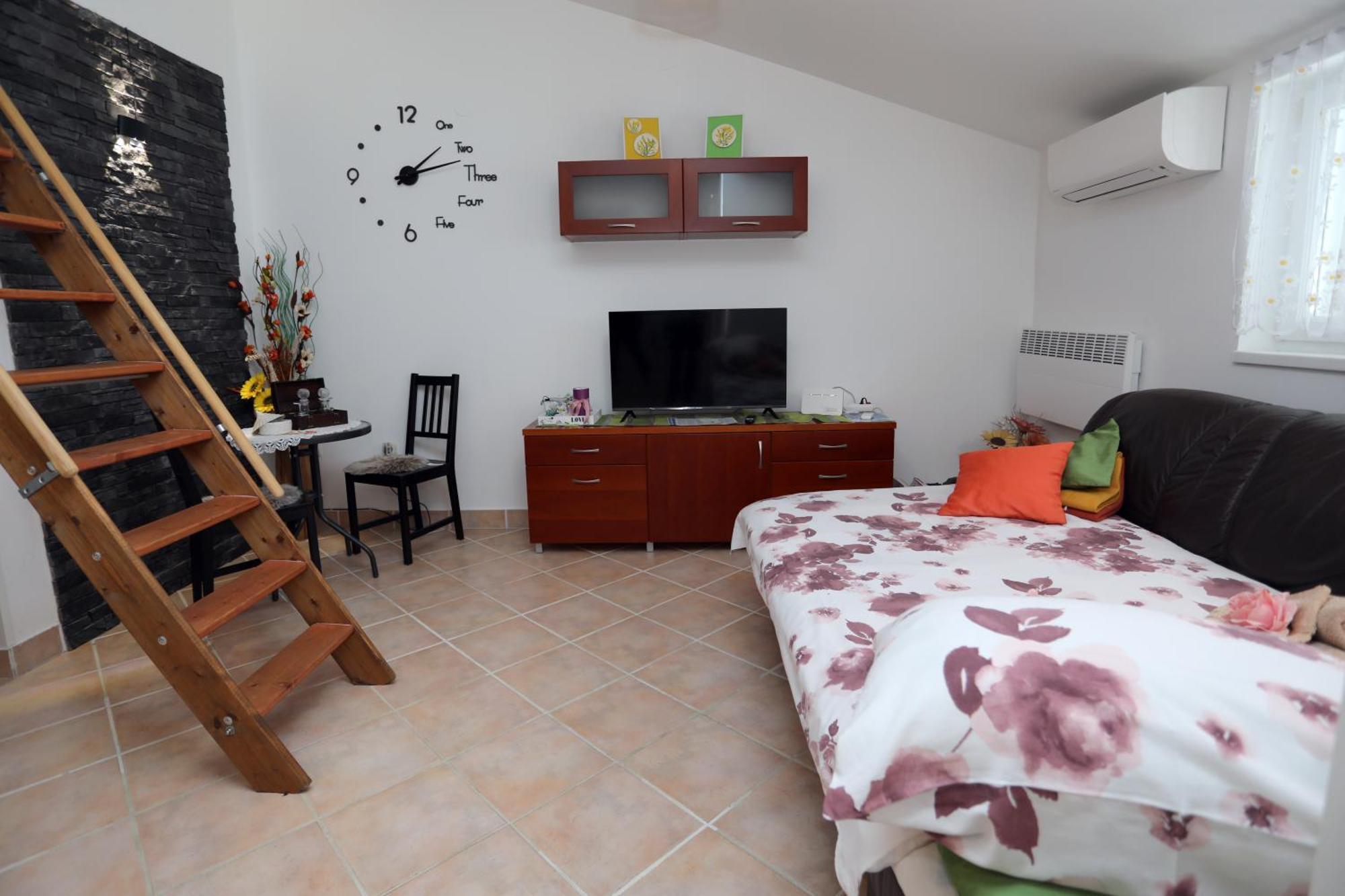 מדולין Apartman Izabela מראה חיצוני תמונה
